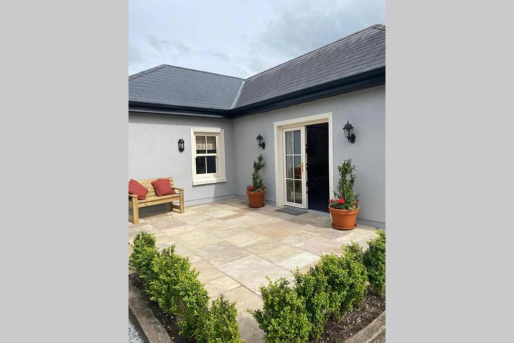 Yellow Heights Accommodation Tinahely Bagian luar foto