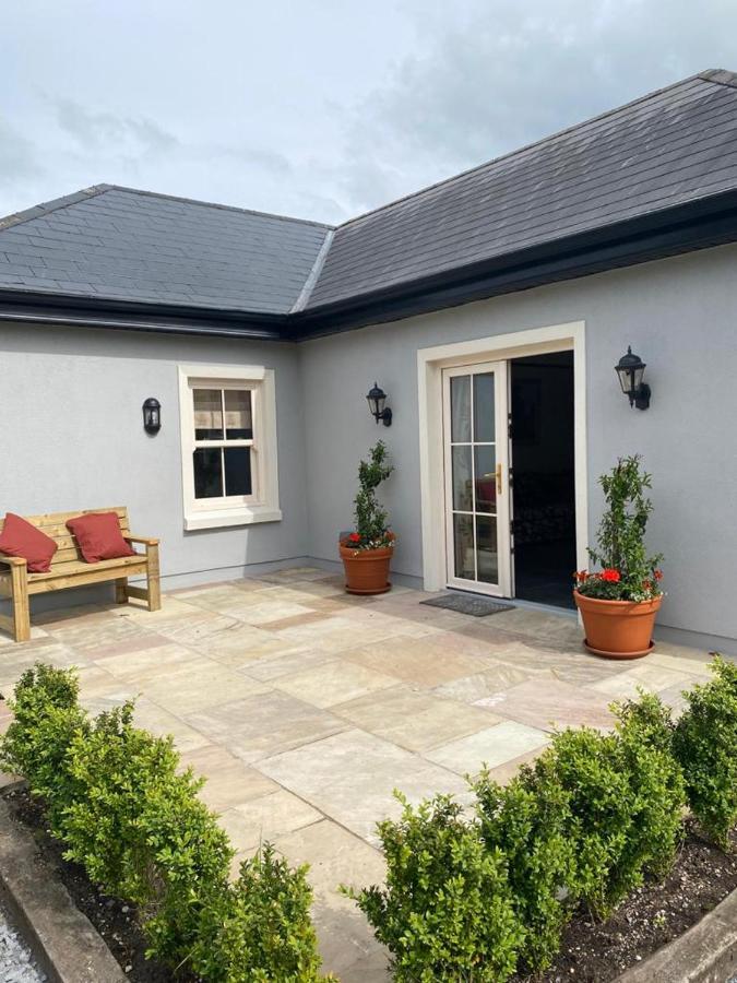 Yellow Heights Accommodation Tinahely Bagian luar foto